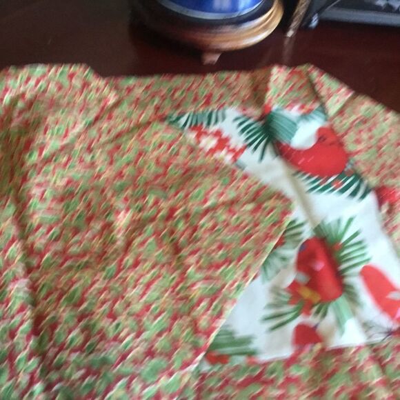 Handmade Red Birds Holiday Runner - Picture 5 of 5